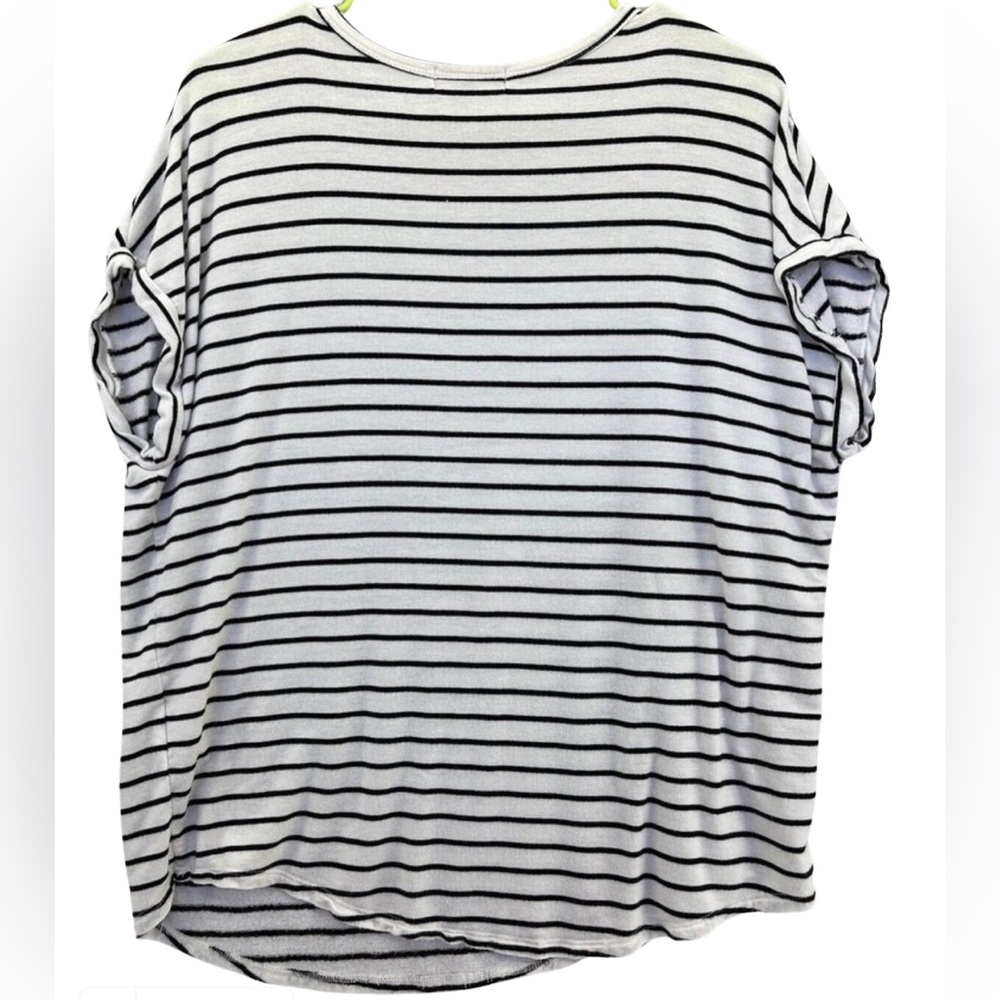 COPY - Buffalo David Bitton Women's Striped Blouse Black White Size Medium Over…